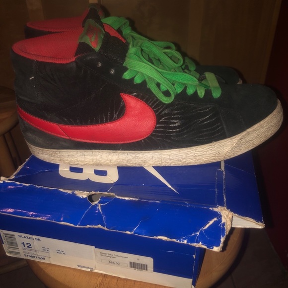 a tribe called quest nike